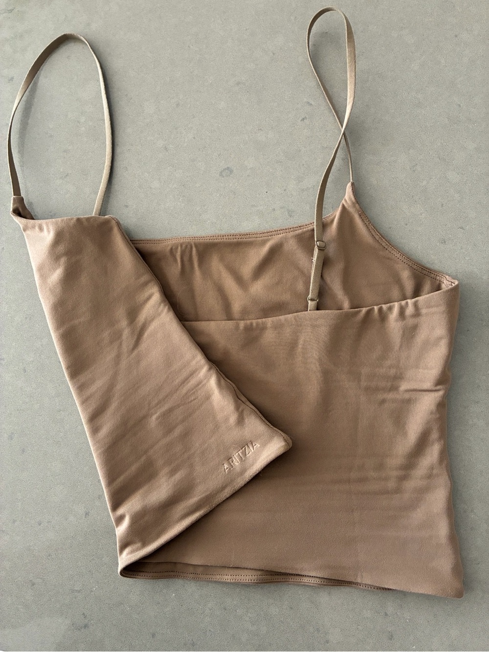 Aritzia Contour Cami - L